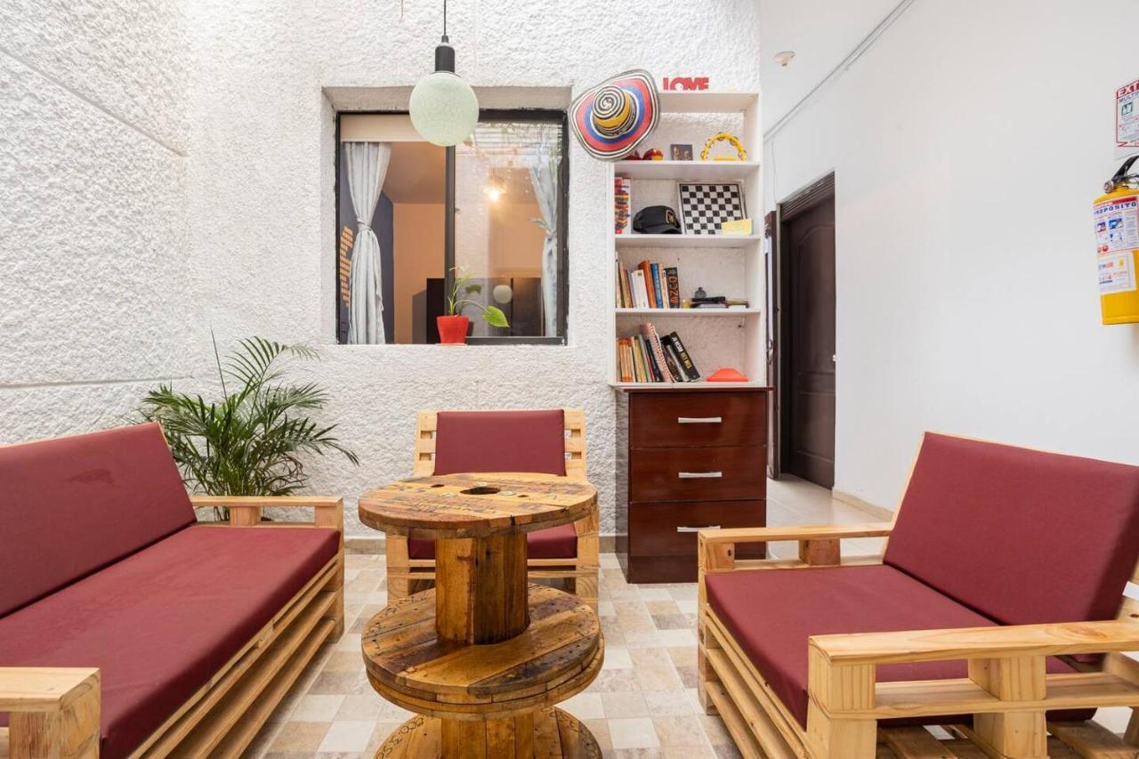Casa Clandestina Guest House Medellín Zewnętrze zdjęcie