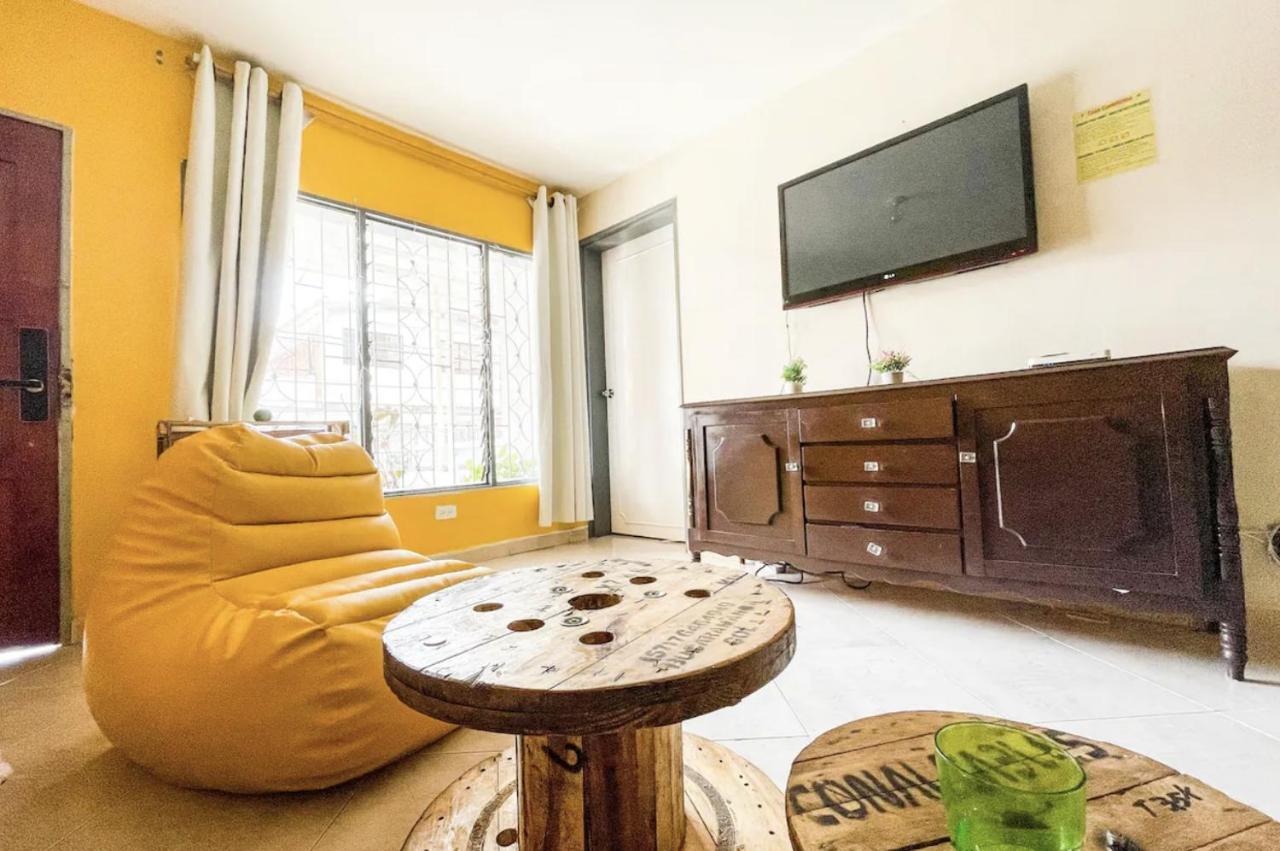 Casa Clandestina Guest House Medellín Zewnętrze zdjęcie